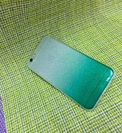 Чехол защитная крышка для IPhone 5/ 5S/ SE силиконовая "Glamour" зеленый с серебристым